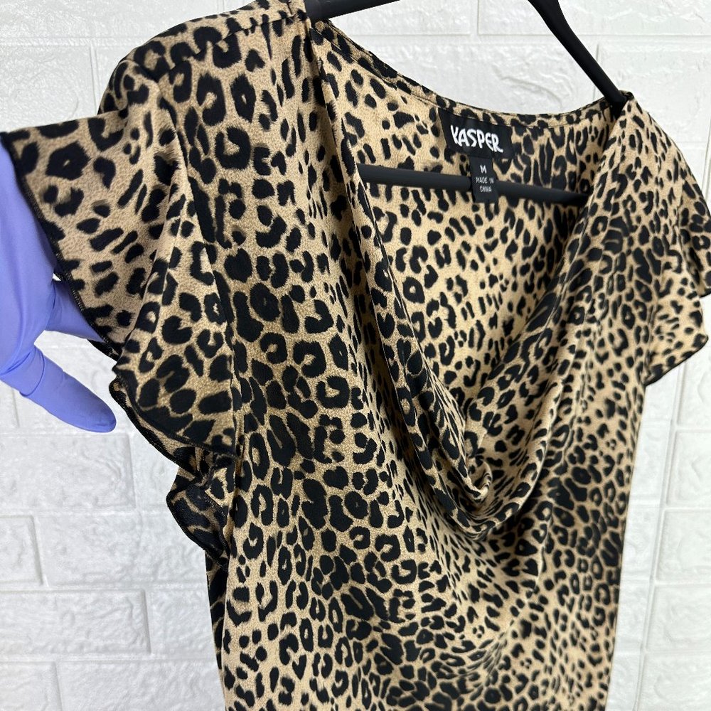KASPER - 100% silk animal print blouse with flutter sleeves - SZ Med
